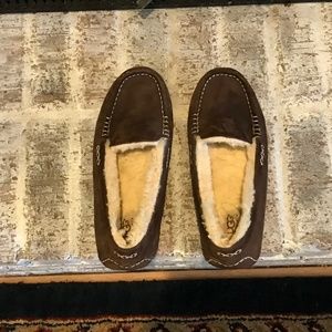 WOMENS UGGS